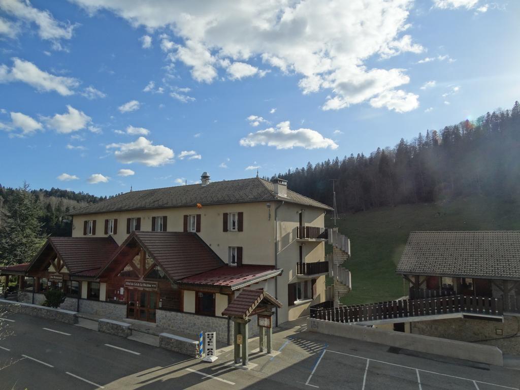 Hotel Du Col De La Machine Saint-Jean-en-Royans Exterior foto